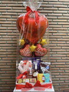 Chocolates balloon gift set