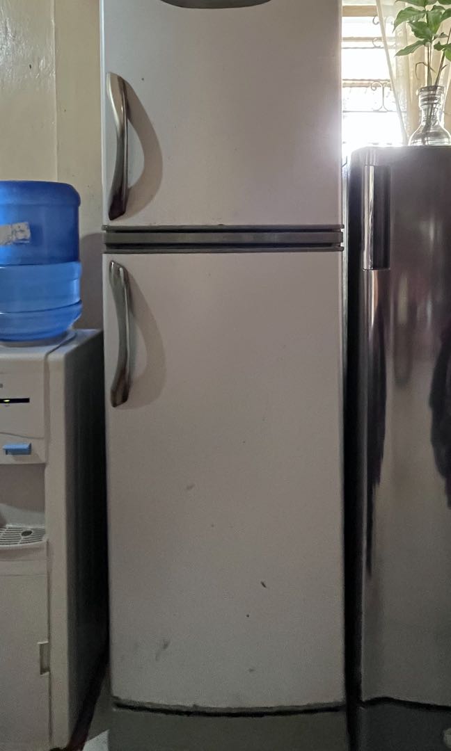 Condura Big Refrigerator & Freezer, TV & Home Appliances, Kitchen ...