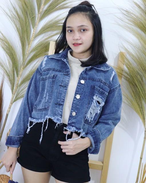 Crop Jaket jeans https://shp.ee/6trkdaz 