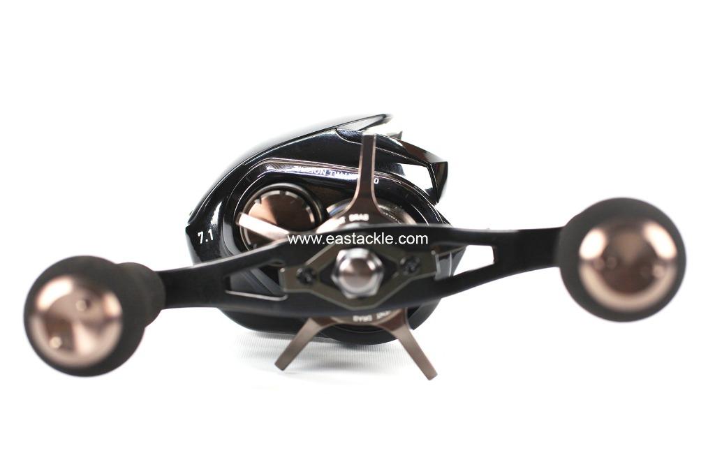 DAIWA 18 ZILLION HD 1520 Heavy Bait Long Casting Reel Left And