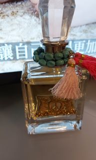 （分類：）位於 。 由 shazlam6 提交（商品編號 1143481739，圖片 1）。簡介： 。