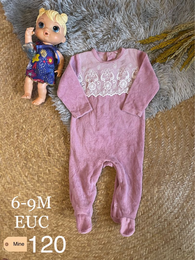 Frog suit, Babies & Kids, Babies & Kids Fashion on Carousell