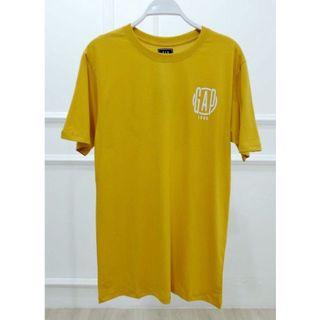 GAP shirt