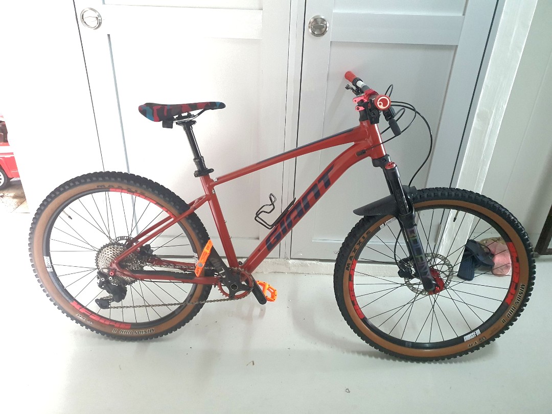 Giant talon clearance 2 red clay