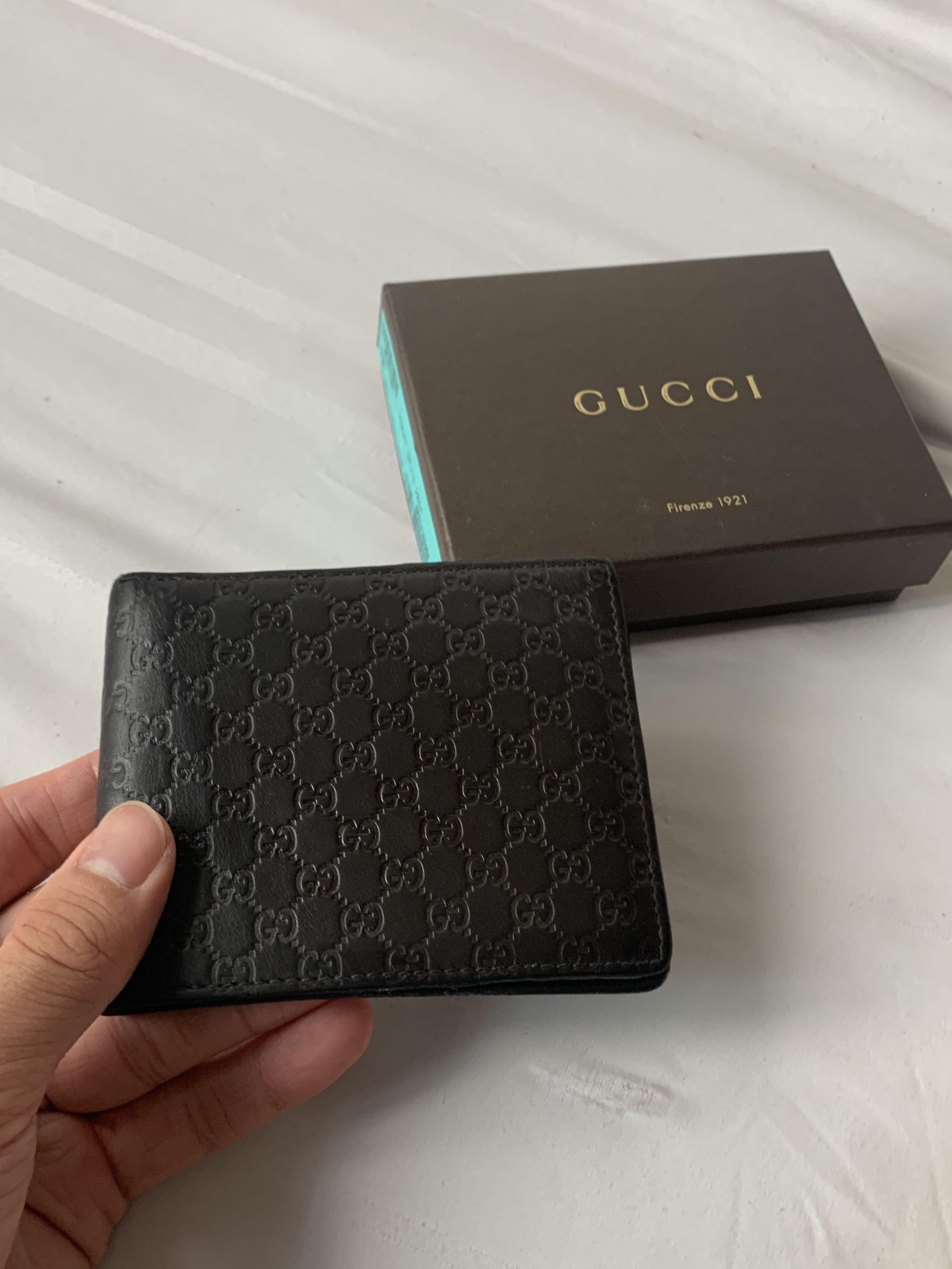 Gucci Bifold Wallet, Men's Fashion, Watches & Accessories, Wallets & Card  Holders on Carousell