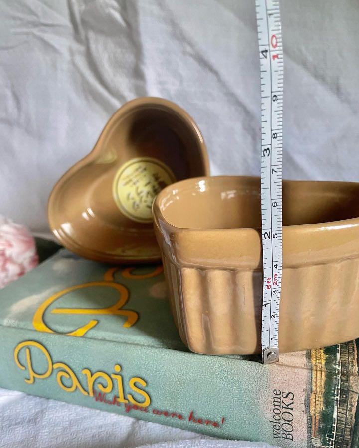 Heart-shaped ramekins (brown) (Category: Bakeware) located in Quezon City. Submitted by shopgood_mnl (Listing ID 1143381278, Image 2). Description: P140 each P250 take all.