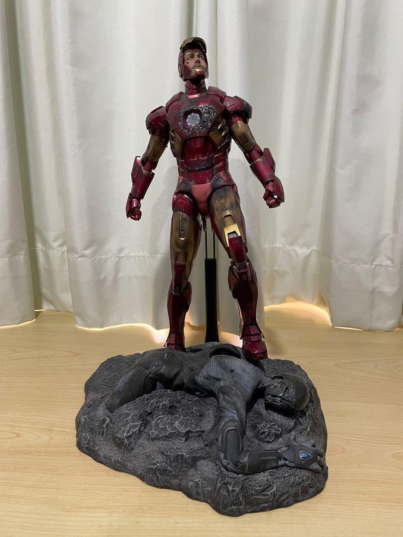 Hot Toys Iron Man Mark VII Battle Damaged Version MMS196, Hobbies