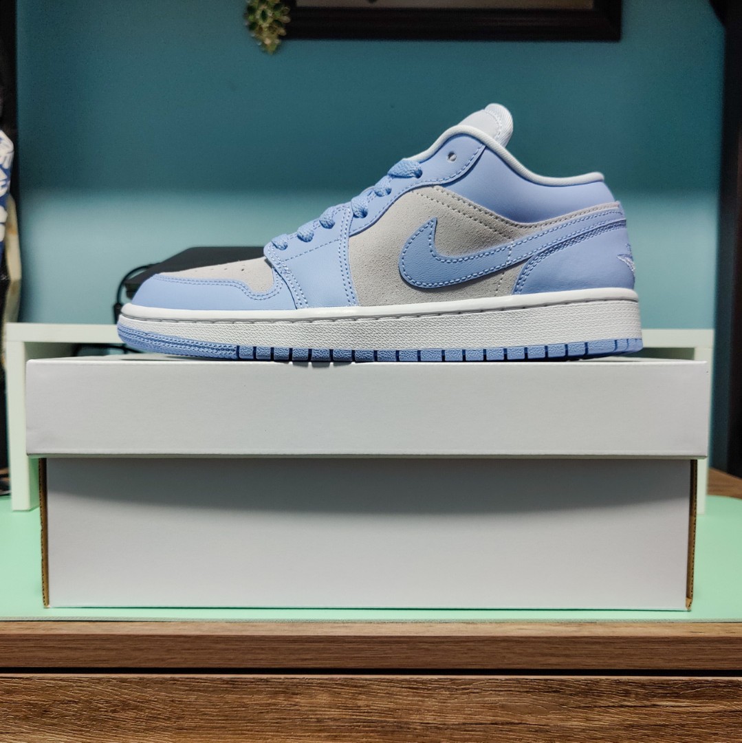 JORDAN 1 LOW FOOTBALL GREY 7.5W, Luxury, Sneakers & Footwear on Carousell