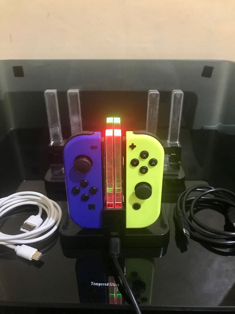 Joycons charging dock, Video Gaming, Gaming Accessories, InGame Products on Carousell