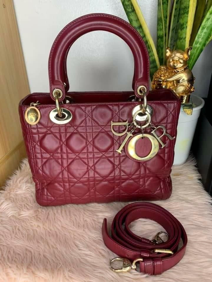 lv zipped wallet