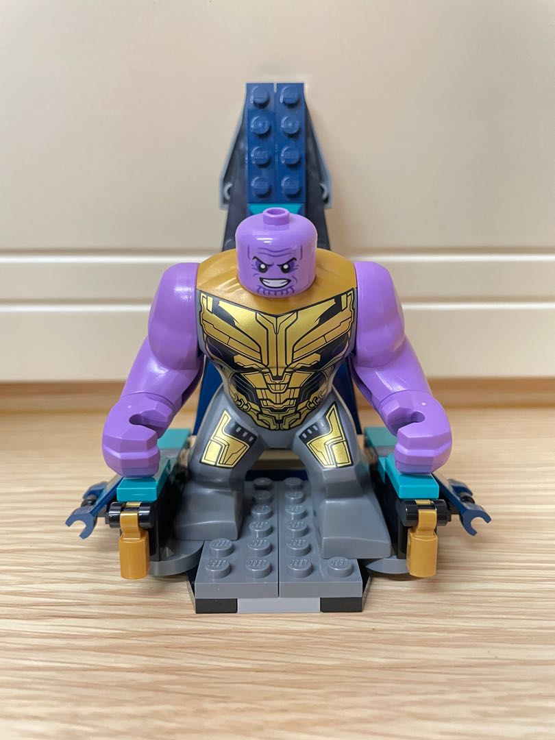 LEGO Thanos Throne custom Gauntlet
