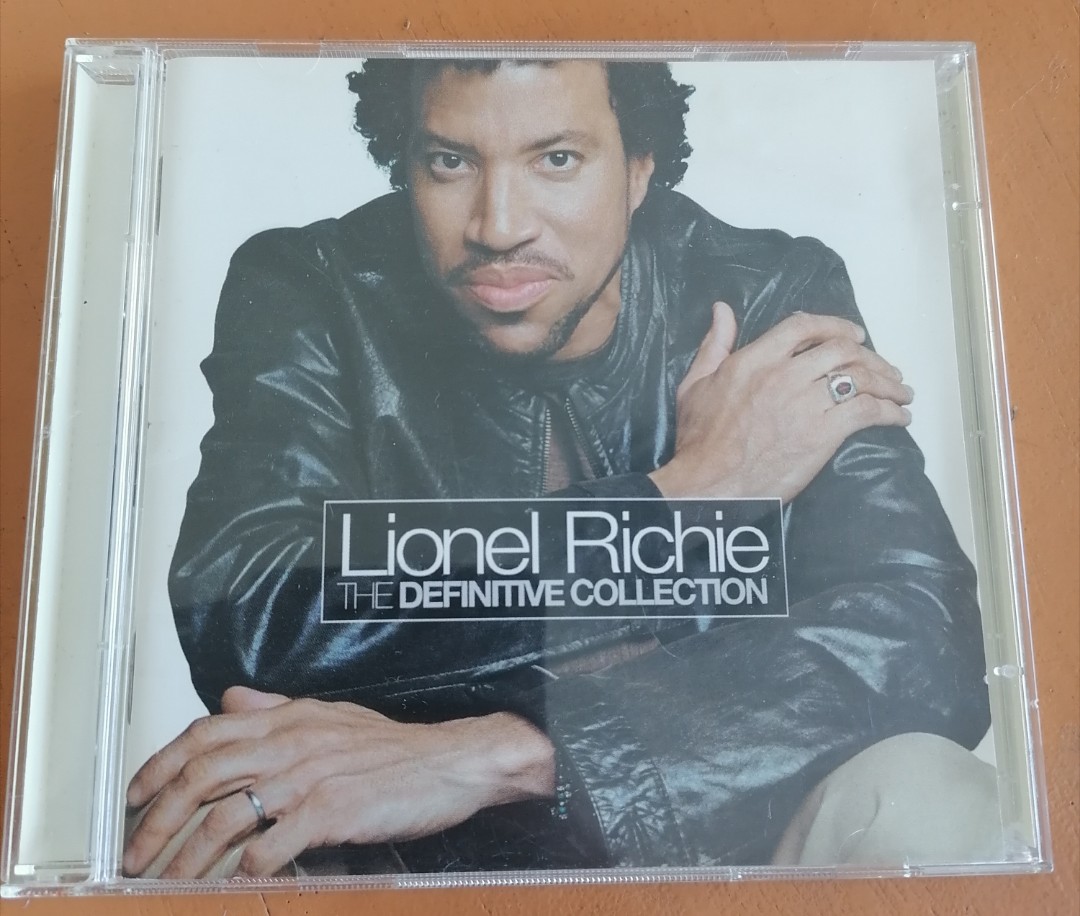 Lionel Richie THE DEFINITIVE COLLECTION, Hobbies & Toys, Music & Media