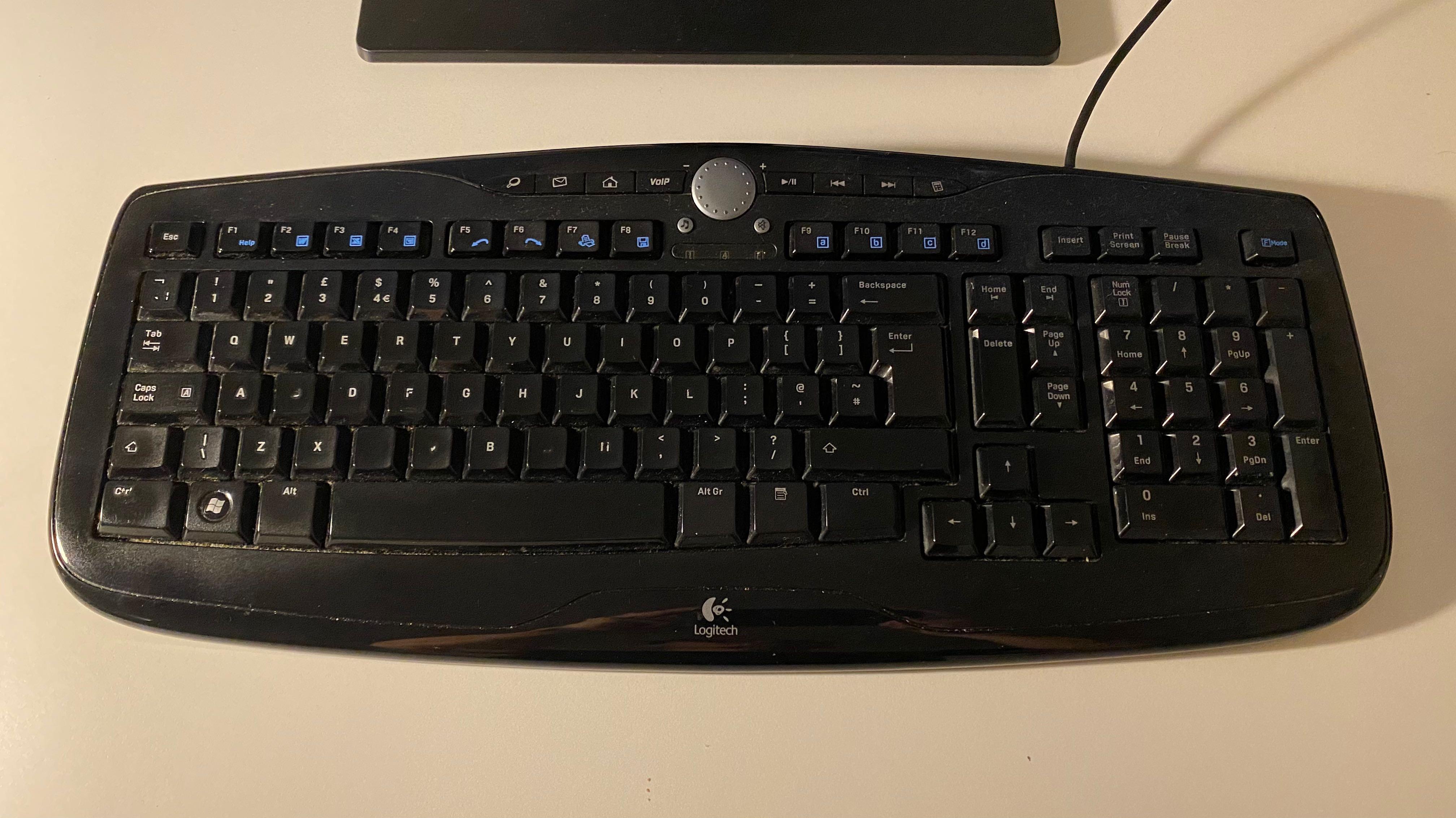 Media Keyboard 600, 電腦＆科技, 電腦周邊及配件, 電腦鍵盤及相關產品- Carousell
