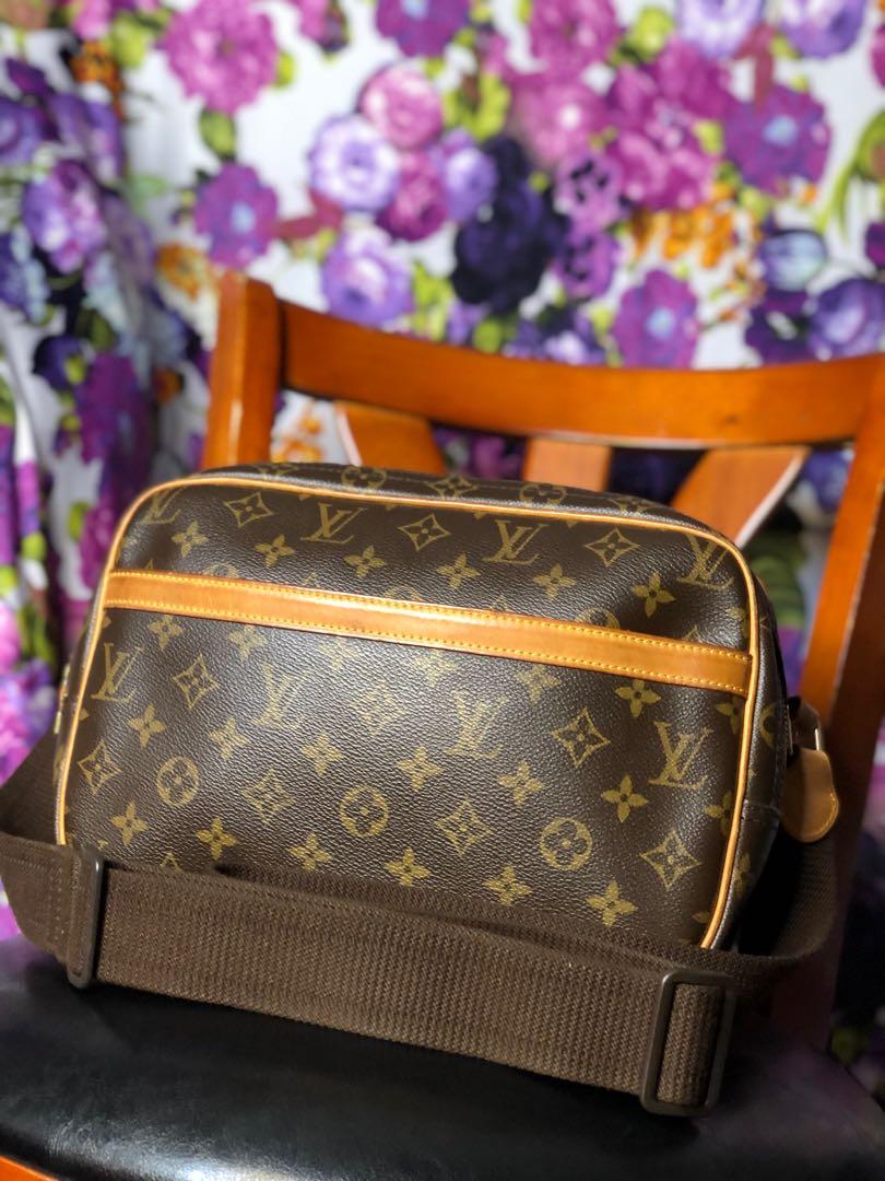 Louis Vuitton Reporter Sling (Category: Luxury Bags & Wallets) located in Mandaluyong City. Submitted by AvekLuxuriesPh2020 (Listing ID 1143453023, Image 1). Description: 📍Guaranteed Original 📍Money Back Guaranteed 📍Japan Source ONLY ✅RankA+ ✅with DustBag ✅No Flaws ✅well Loved 🌸Also Showed in our FB Live Page🌸 .