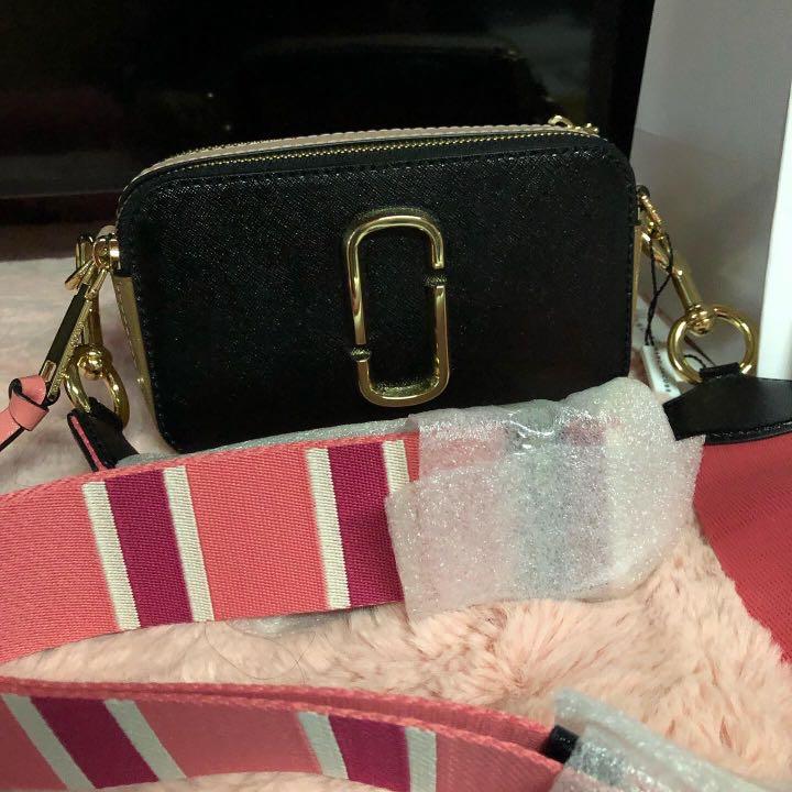 Marc Jacobs Snapshot in Khaki, Luxury, Bags & Wallets on Carousell