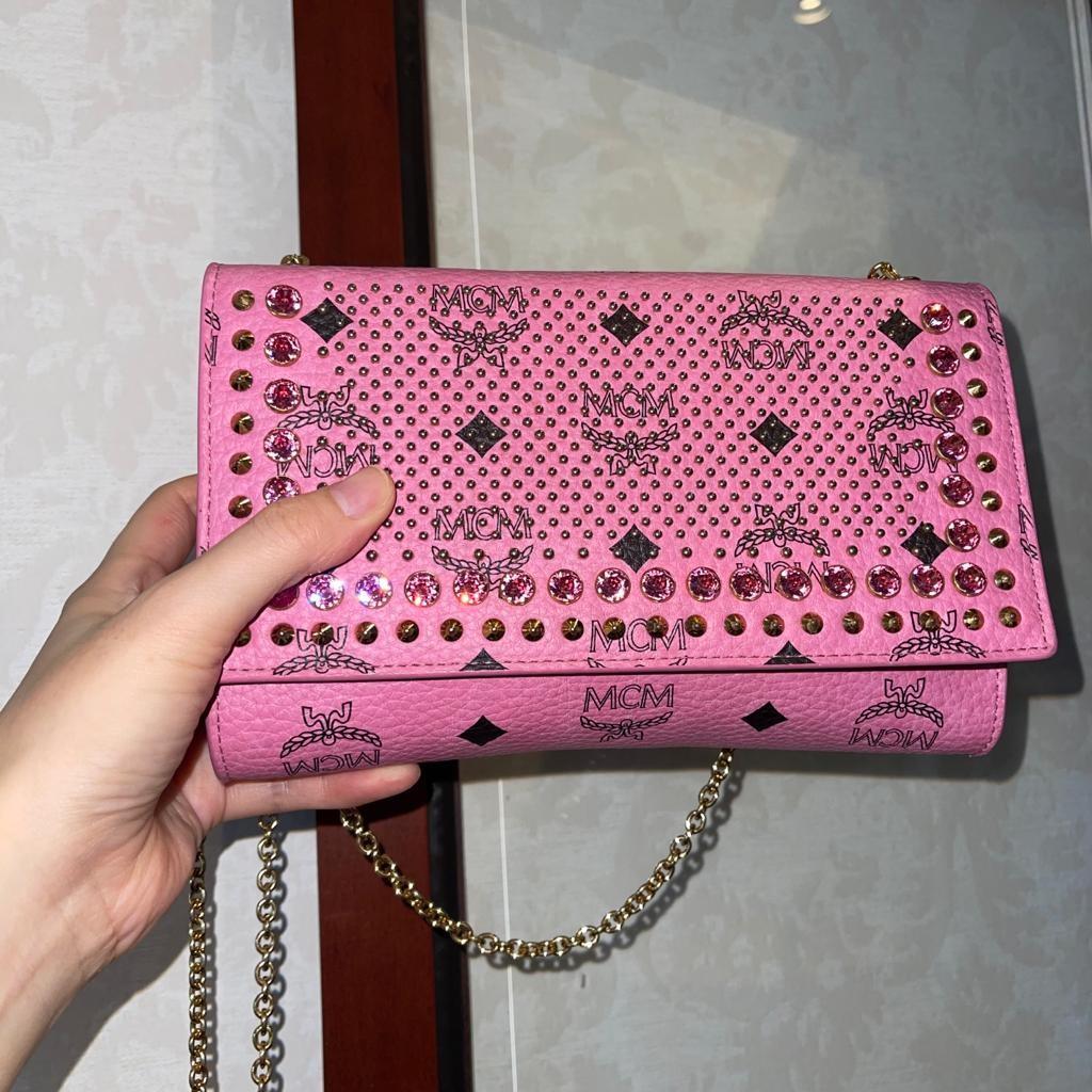 MCM PINK SLING LEATHER BAG