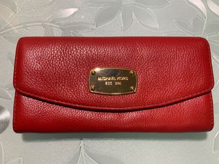 （分類：）位於 。 由 fantasmicmickey 提交（商品編號 1143497192，圖片 1）。簡介： 。