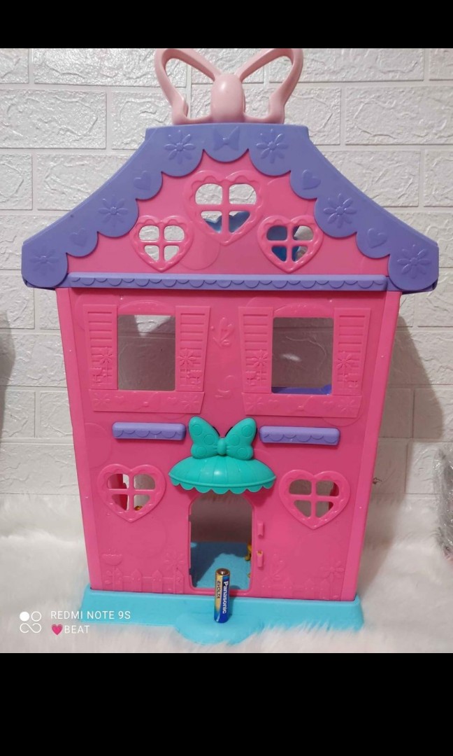 Minnie Mouse Doll House (preloved), Hobbies & Toys, Toys & Games on