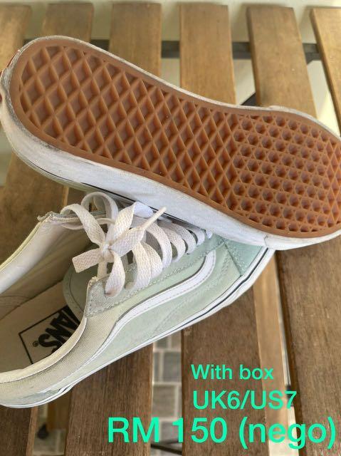 Mint green deals old skool vans