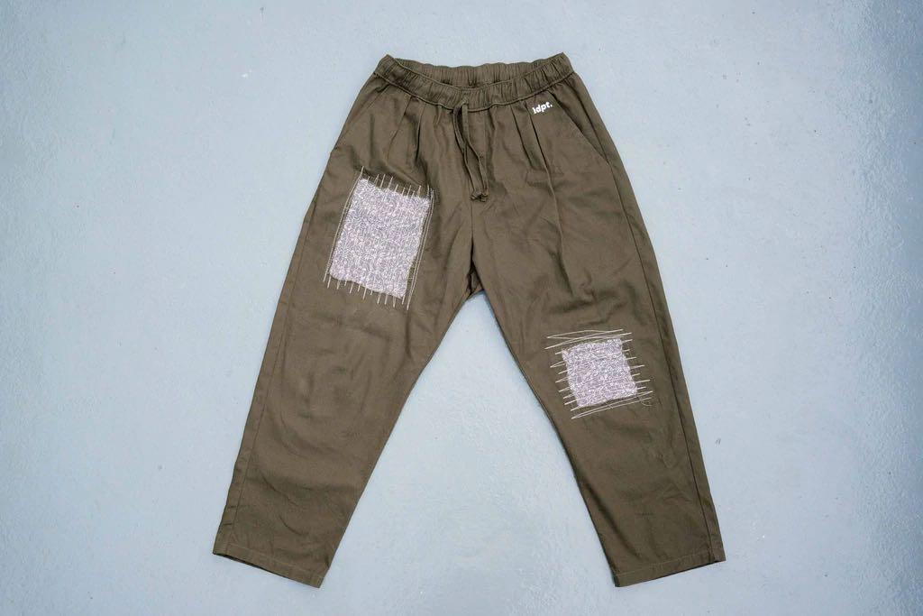 MUSINSA | AAKAM Knee Pin-tuck Wide Cargo Pants (Washed Khaki)