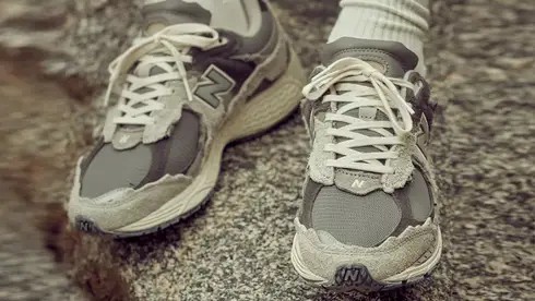 new balance rain cloud 2002