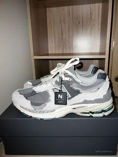 New Balance 2002R Protection Pack