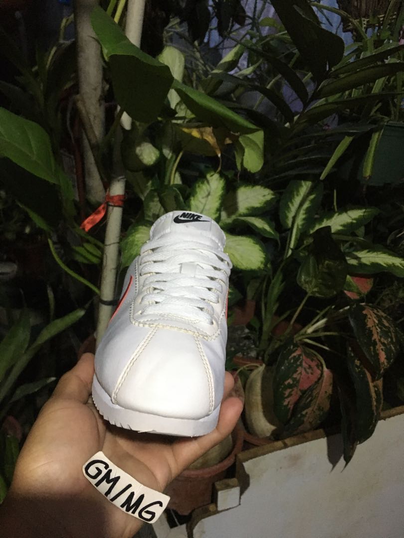 nike cortez womens forrest gump