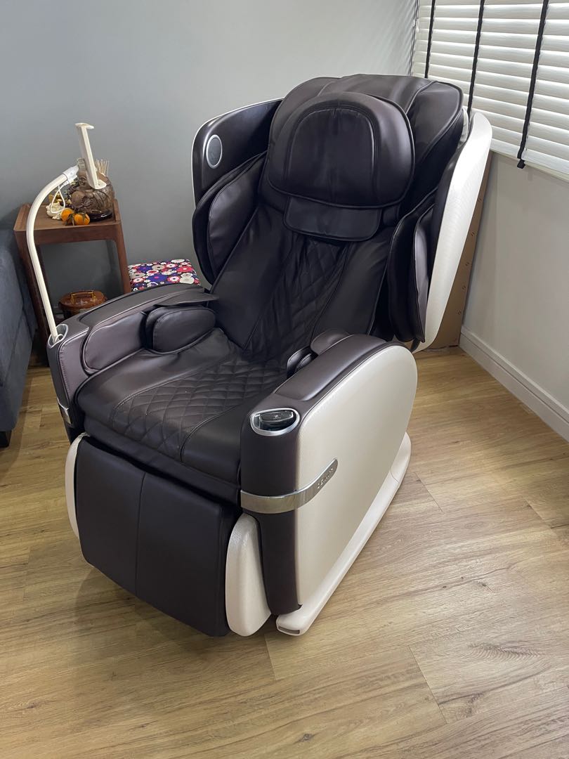 OSIM ULOvE 2 Massage Chair, Health & Nutrition, Massage Devices on