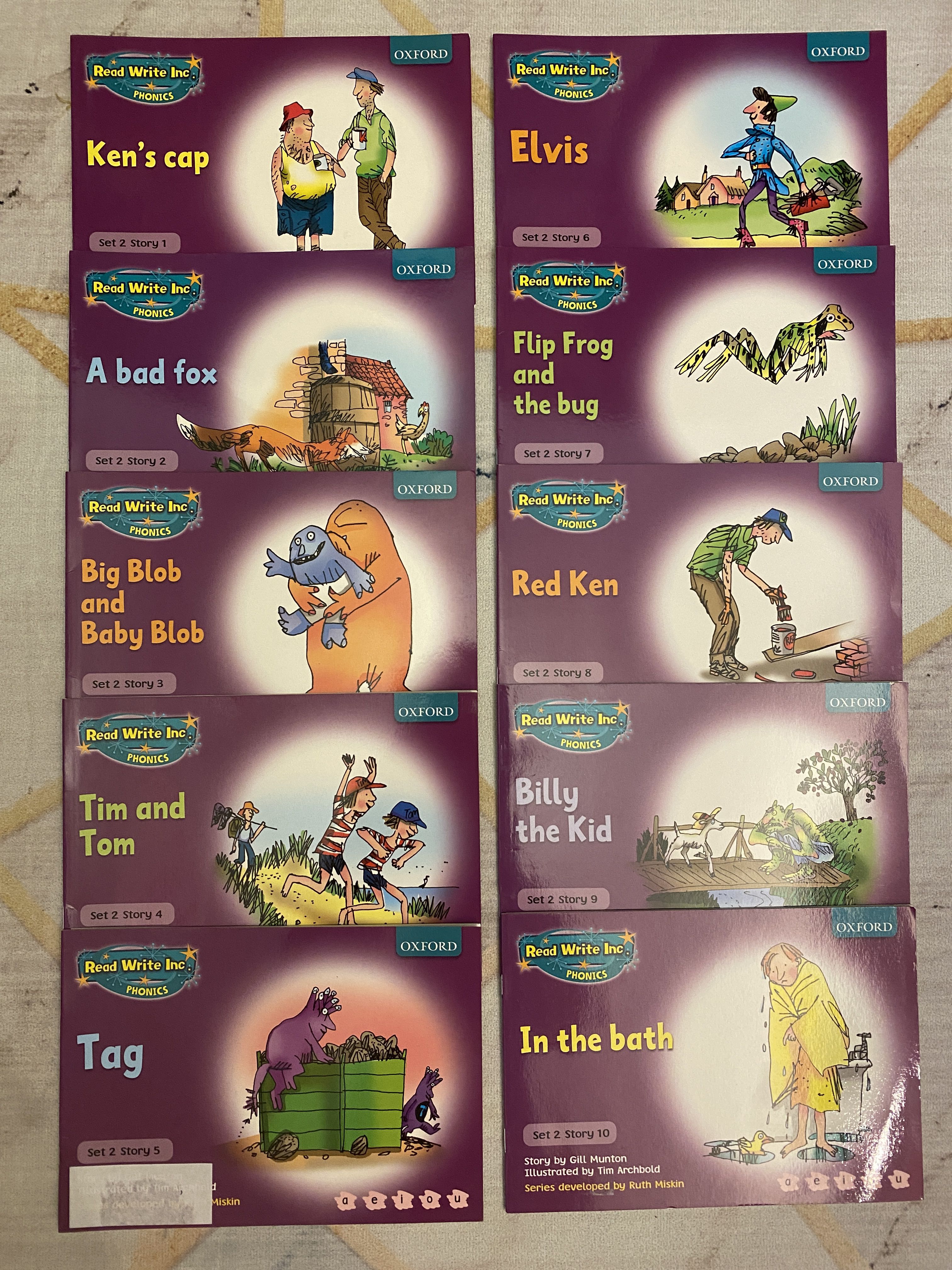 Read Write Inc. Phonics RWI storybook purple (Set 2 Story 110), 興趣及