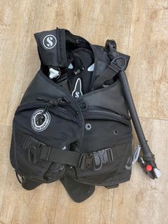 （分類：）位於 。 由 aypwhk09 提交（商品編號 1143424936，圖片 1）。簡介： 。