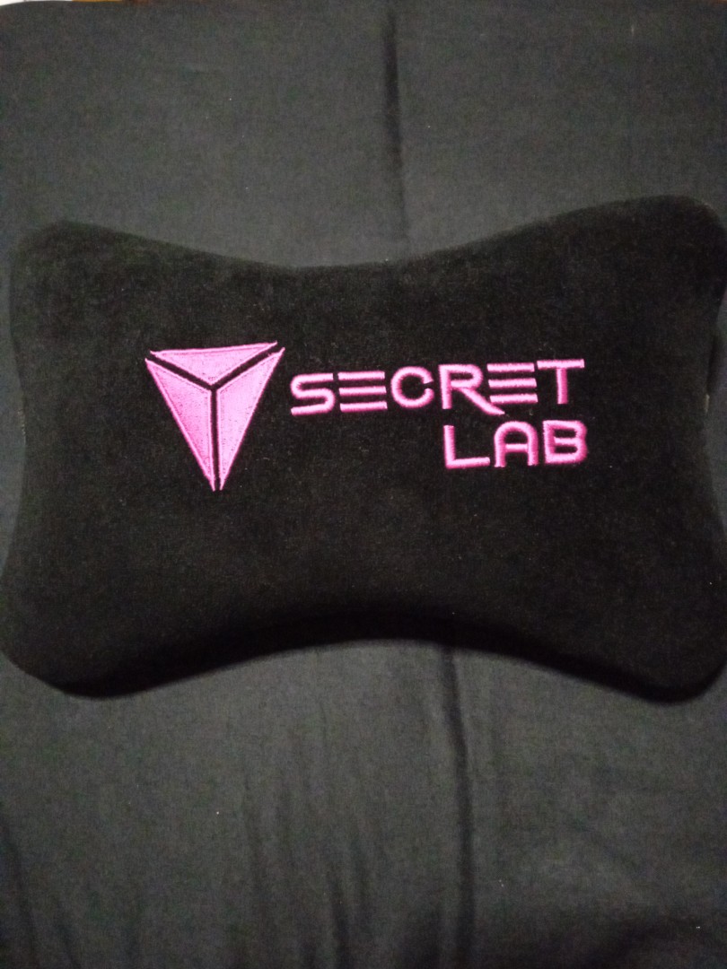 Secret lab neck support pillow, Furniture & Home Living, Home Decor ...