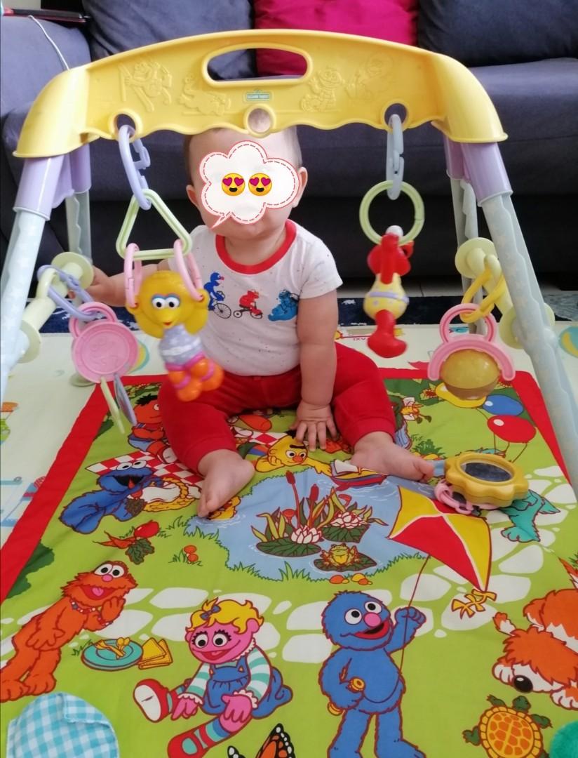 Sesame Street Play gym and mat set, Hobbies & Toys, Toys & Games on ...