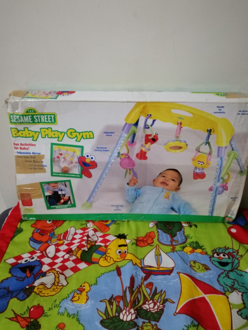 Sesame Street Play gym and mat set, Hobbies & Toys, Toys & Games on ...