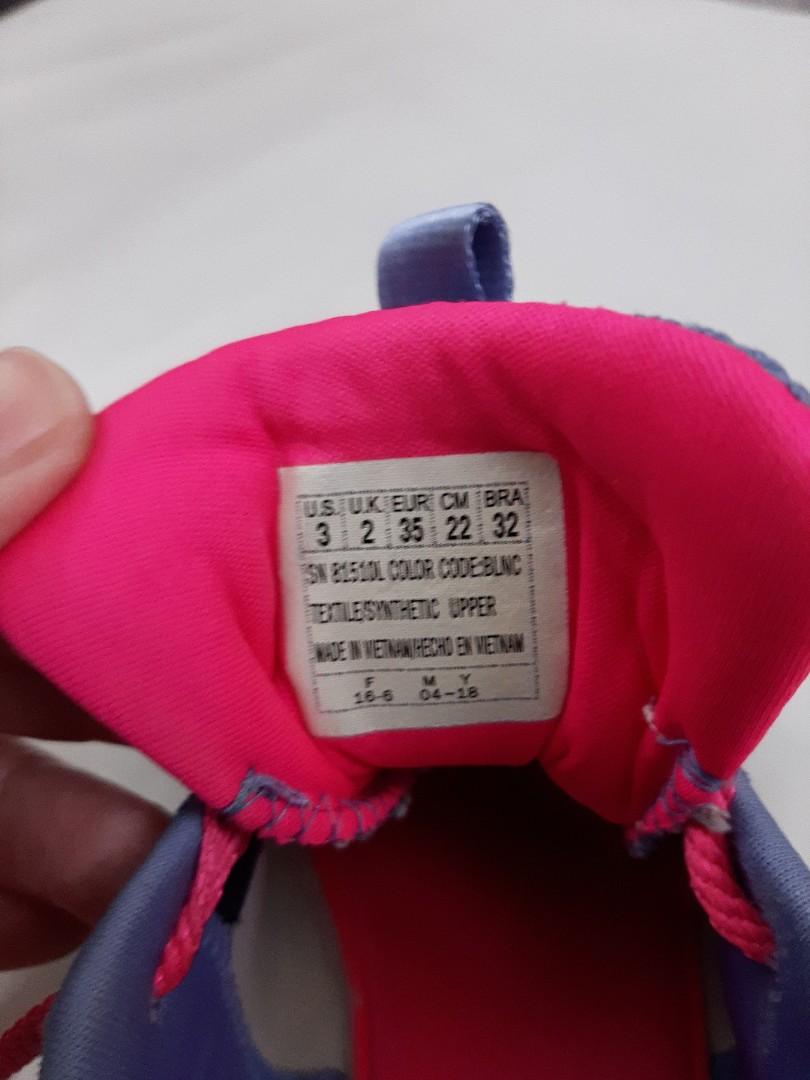 skechers memory foam 35