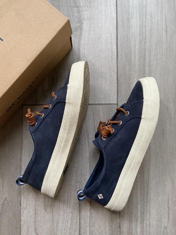 Women's crest vibe shop washable leather sneaker