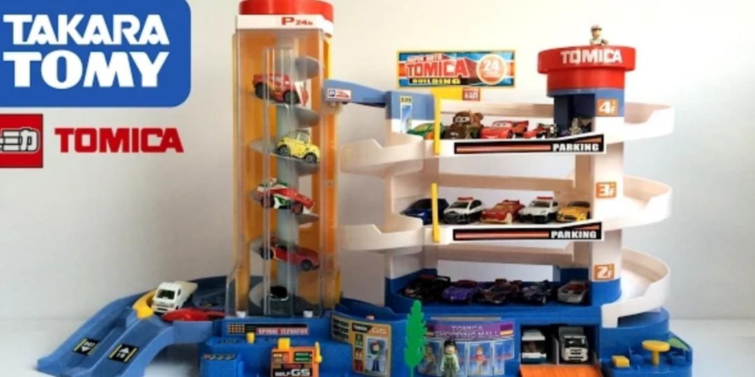 Takara Tomy Tomica Garage Set, Hobbies & Toys, Toys & Games on Carousell