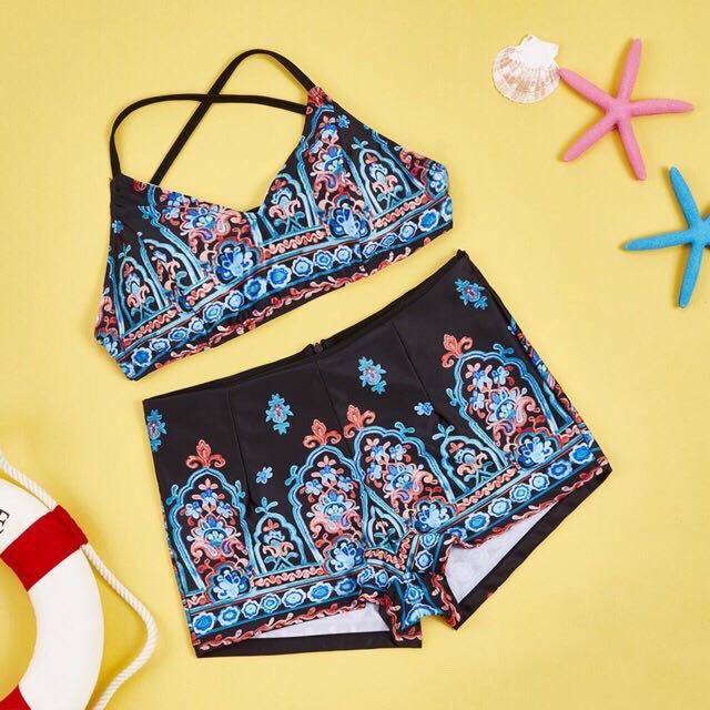 Twopiece bikini top and bikini shorts set, Women's Fashion, Swimwear