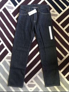(Category: ) located in . Submitted by r40store (Listing ID 1143423802, Image 1). Description: .