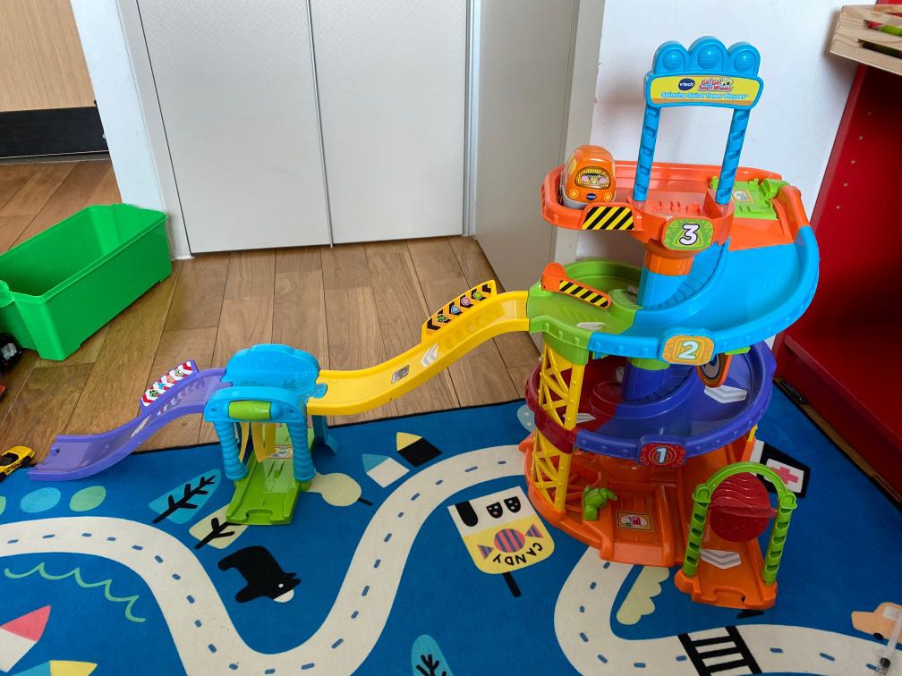 VTech spiral tower, Hobbies & Toys, Toys & Games on Carousell