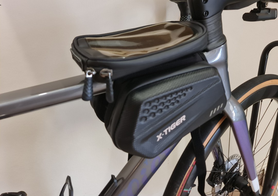 X Tiger top tube bike bag, Sports Equipment, Bicycles & Parts, Parts & Accessories on Carousell