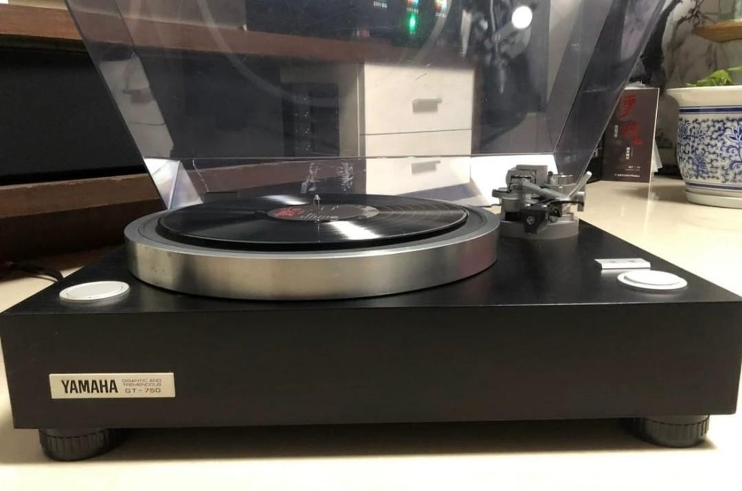 YAMAHA ヤマハ GT-750 ターンテーブル Yamaha GT-750 Record Player Turntable Direct Drive Audio