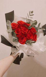 玫瑰花束紀念日母親節生日花束 興趣及遊戲 手作 自家設計 文具及工藝 花 Carousell