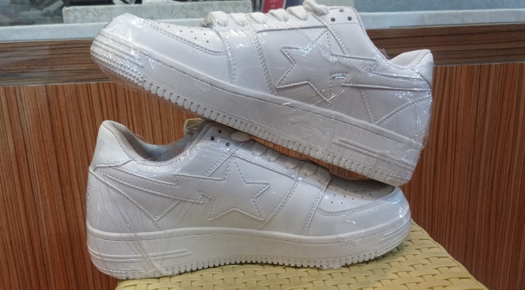 bapesta white low