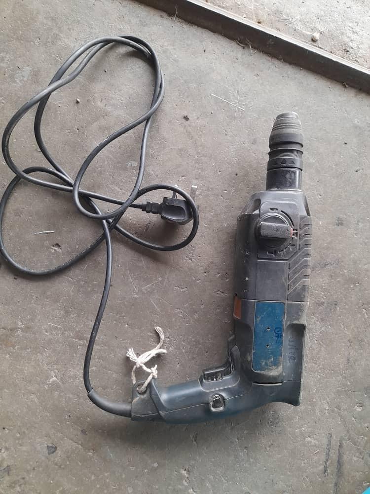 Bosch drill heavy best sale duty