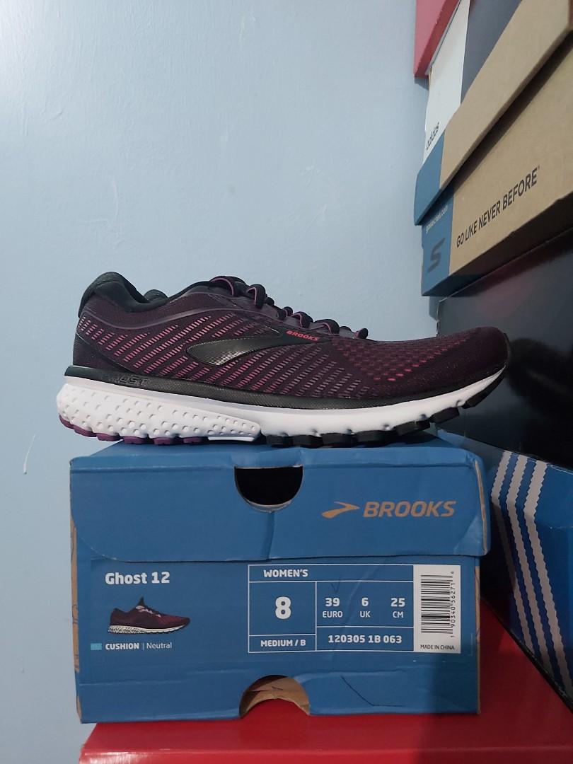 brooks ghost 12 black hollyhock