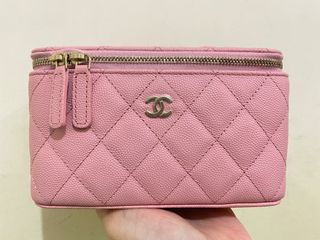 （分類：）位於 。 由 chanelcclove 提交（商品編號 1143567932，圖片 1）。簡介： 。