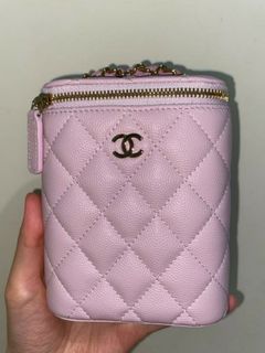 （分類：）位於 。 由 chanelcclove 提交（商品編號 1143570491，圖片 1）。簡介： 。