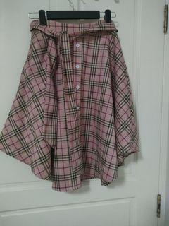 Checked flare skirt