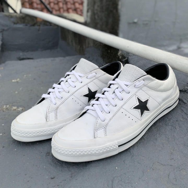 Converse white leather one star online