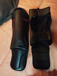 (Category: ) located in . Submitted by thriftingkai (Listing ID 1143609356, Image 1). Description: .